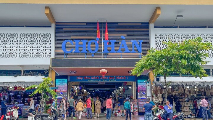 Mặt tiền Chợ Hàn ở Đà Nẵng